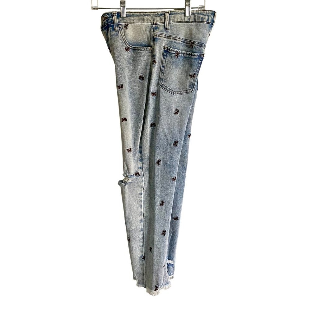 Tinseltown Distressed High Rise Jeans With Butterflies Size 7 NEW NWT - Picture 3 of 8